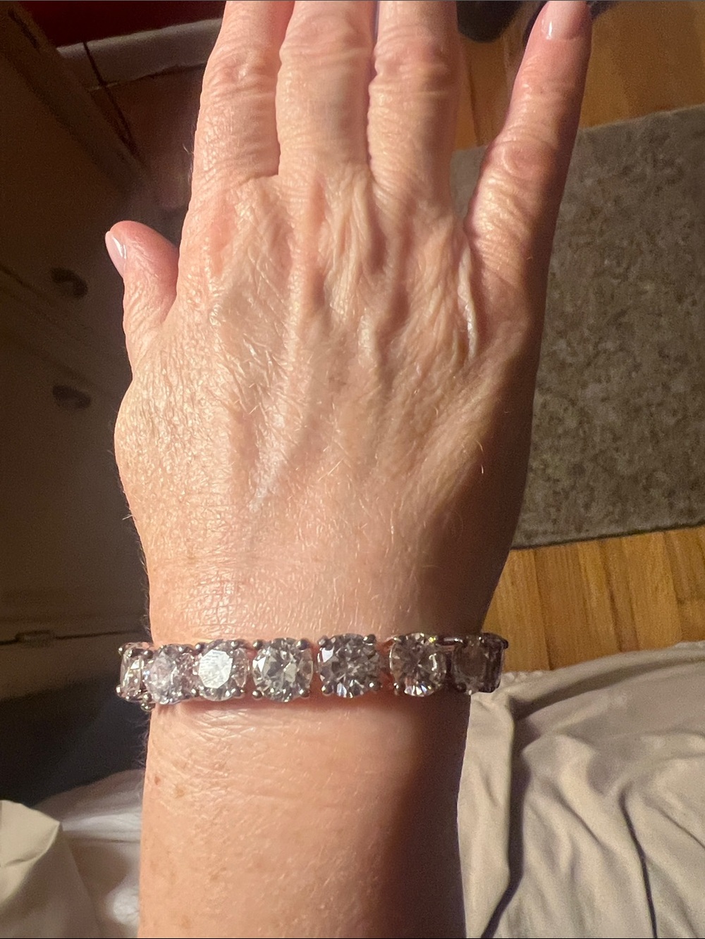 Sterling Silver tennis bracelet with cubic zirconia - Picture 4 of 6
